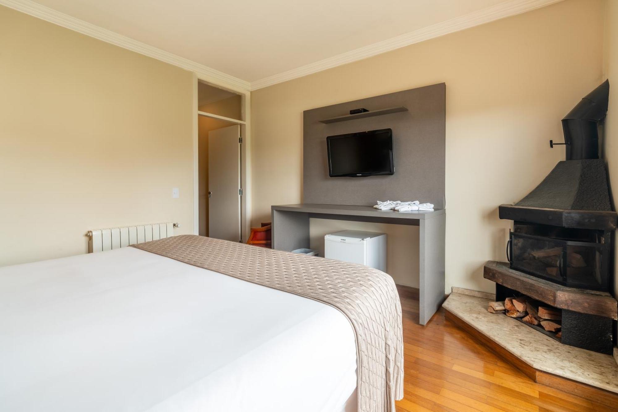 Chris Park Hotel Campos do Jordao Dış mekan fotoğraf